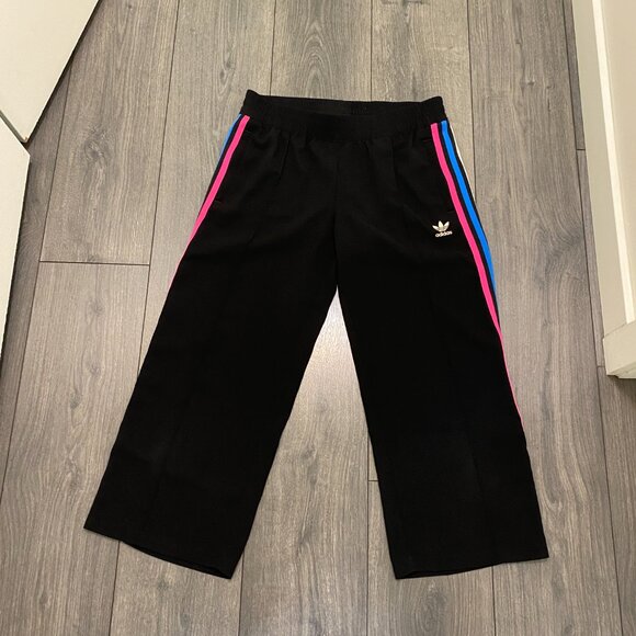 Adidas Relaxed Cropped Track Pants Size S - Picture 2 of 9